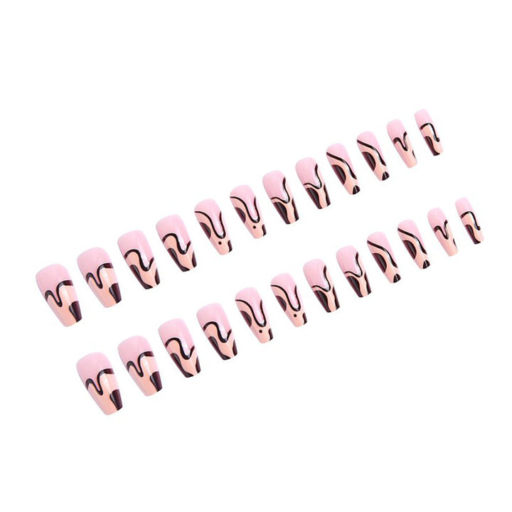 Kunstnagelset mit elegantem geschwungenem Design Karnz