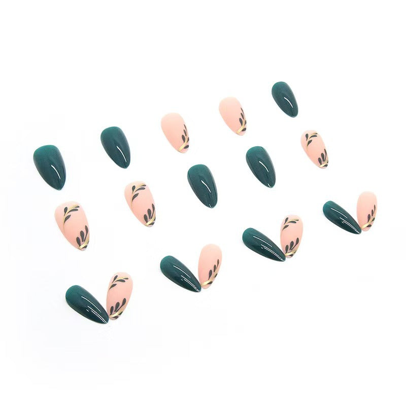 Künstlerische Press-On Nagelset mit Blätterdesigns Karnz