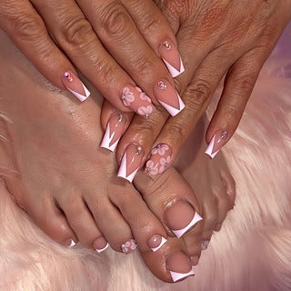 Floral French Tip Press-On Nail Set Karnz