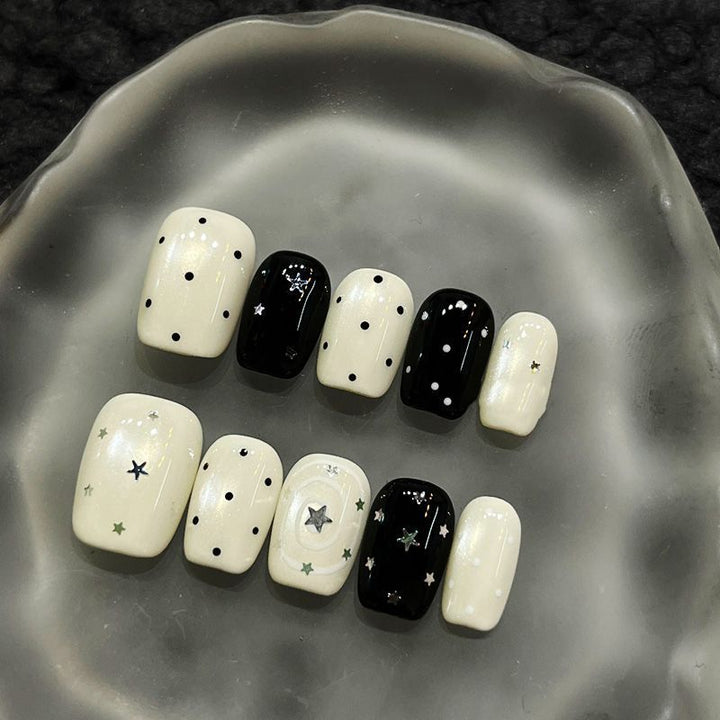 Kreative Nagelkunst Design Kollektion Karnz