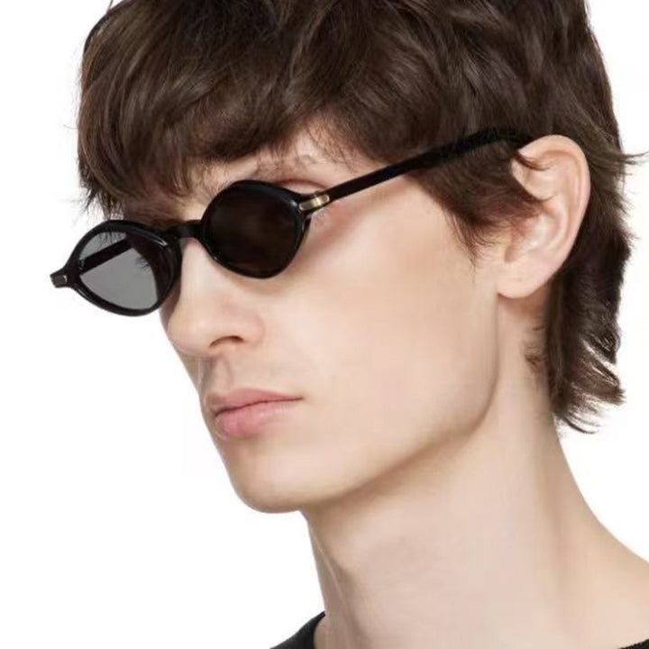 Damen modische Sonnenbrille mit einzigartigem Design und hochwertigem Metallrahmen Karnz