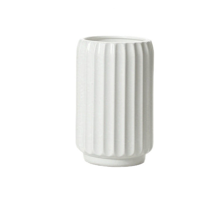 Elegante Fluted Dekorative Bodenvase Karnz