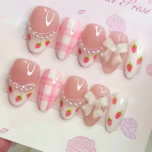 Elegantes dekoratives Press-On-Nagelset 1790746208