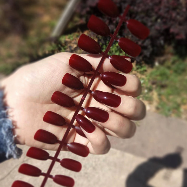 Natürliche Nagelspitzen Karnz