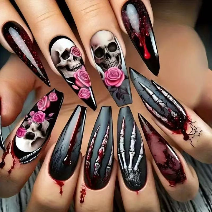 Kunstnagelset mit gruseligen Halloween-Motiven Karnz