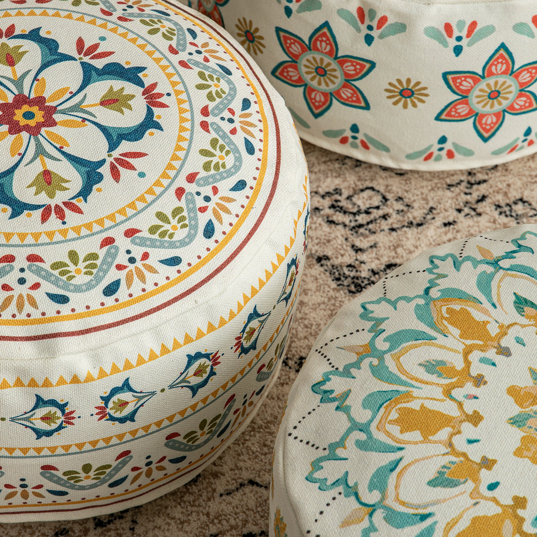 Rundes Sitzpouf mit gewebtem Baumwollbezug und ethnischem Mandala-Print Karnz