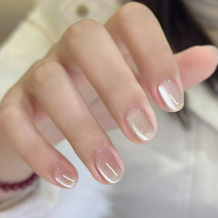 Elegantes Press-On-Nagelset mit glänzendem Finish  1791110649