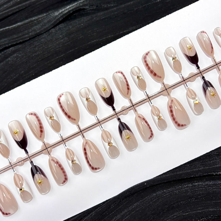 Premium Press-On Nail Art Set
