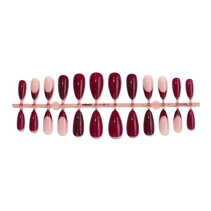 Stylisches Press-On-Nagelset mit geometrischen und gradienten Designs Karnz