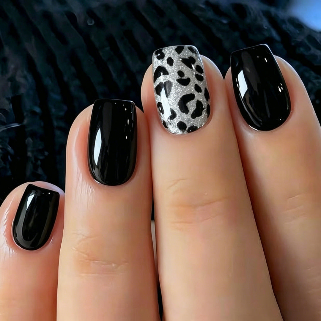Elegante Glänzende Nagelverbesserungen Karnz