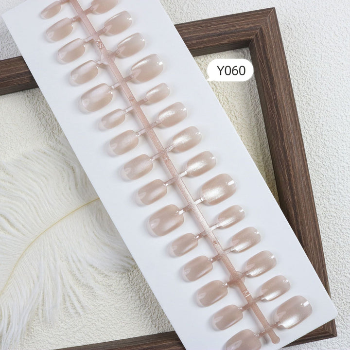 Schimmerndes Glossy Press-On Nagelset