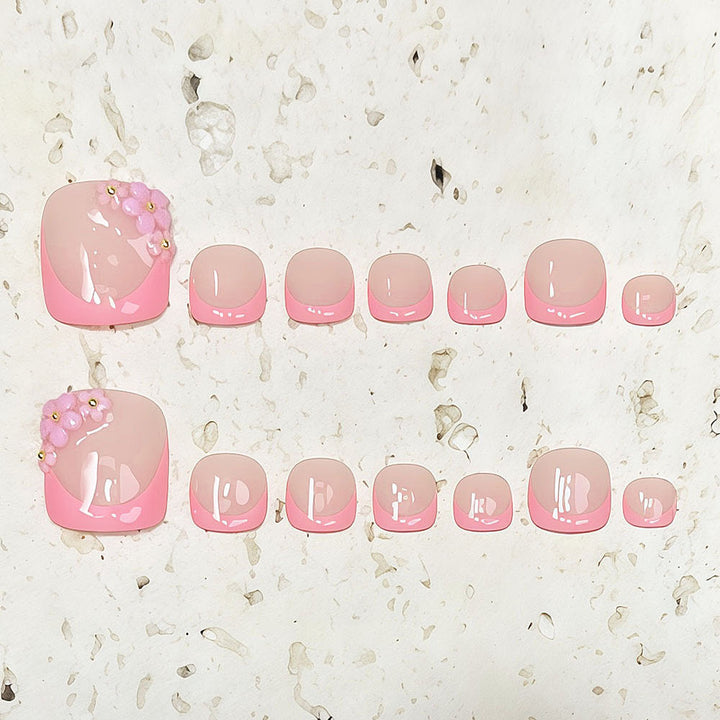 Floral Charm Press-On Nail Set