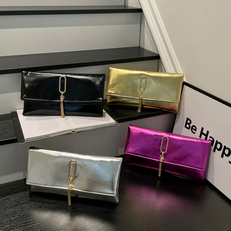 Glamouröse Metallic Abend-Clutch