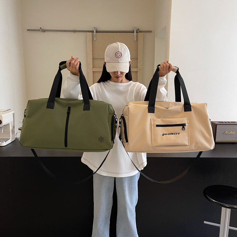 Geräumige Sport-Duffel-Tasche