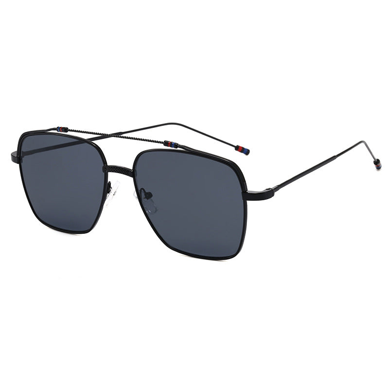 Damen modische geschwungene Brille mit schmalem Metallrahmen Karnz
