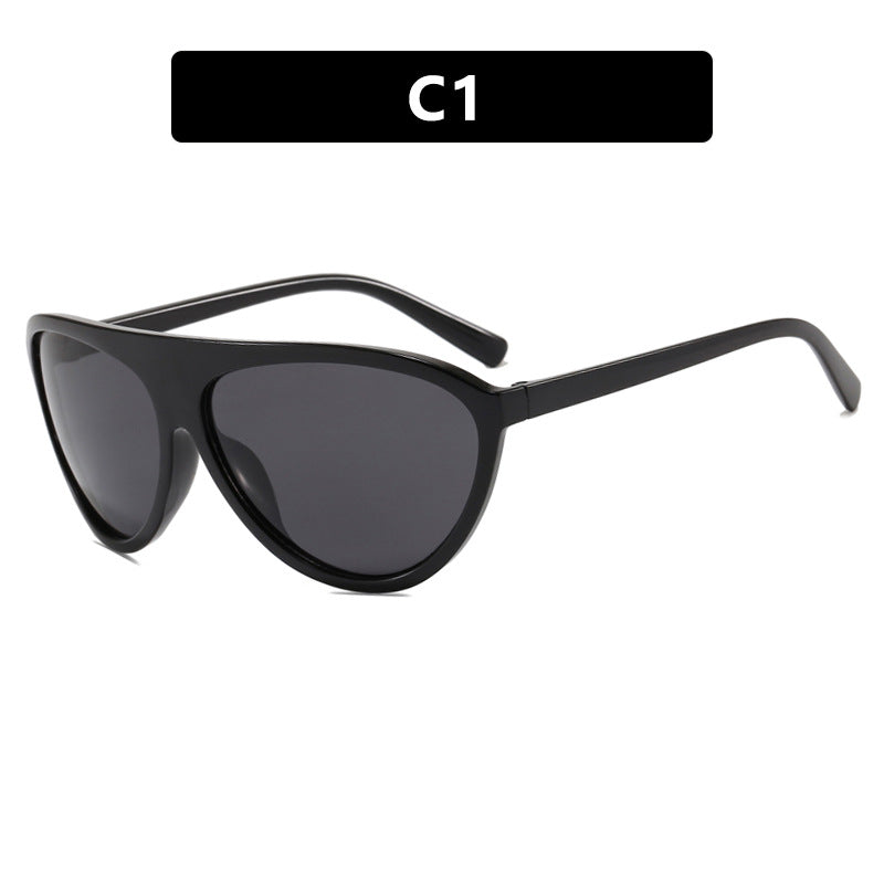 Damen Sportliche Sonnenbrille mit modernem Schutzdesign Karnz
