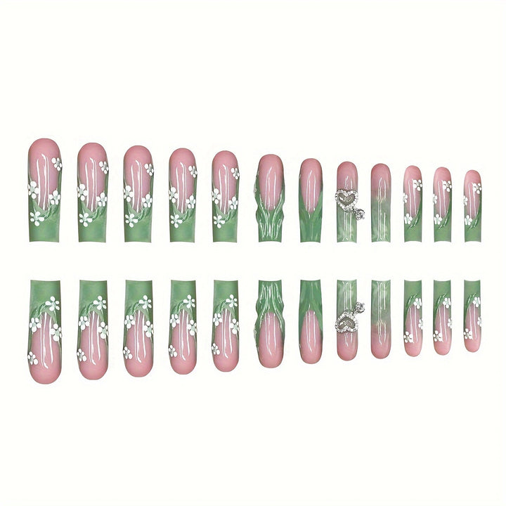 Florale 3D dekorative Nagelkunst Karnz