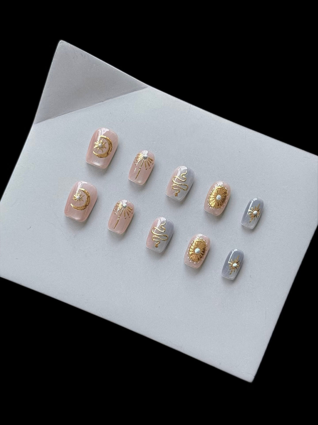 Himmels-inspirierte Press-On Nail Set
