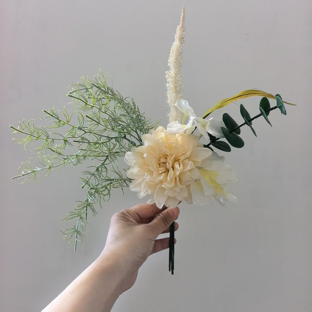 Lebensechter Sukkulent Blumenstrauß