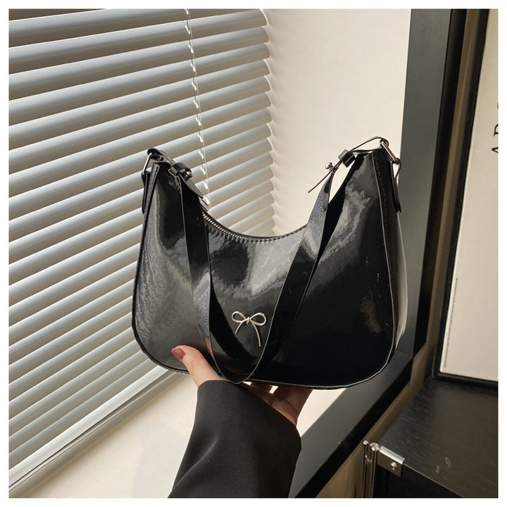 Premium Glänzende Kunstleder Hobo Tasche Karnz