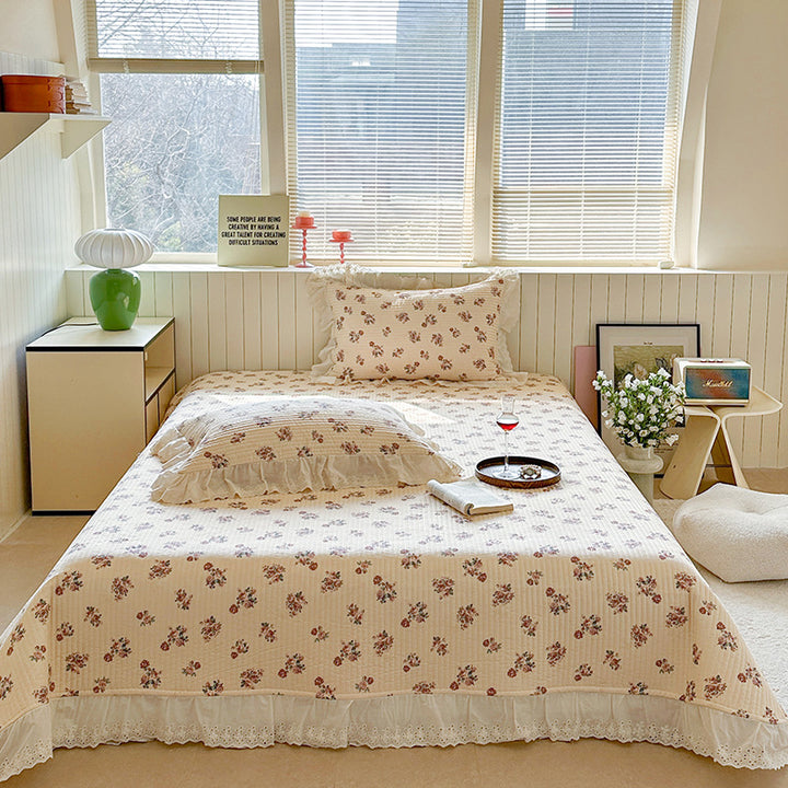 Gep quiltetes Polka-Dot-Bettwäsche-Set mit Ösen-Spitze Rüsch Kissenbezügen