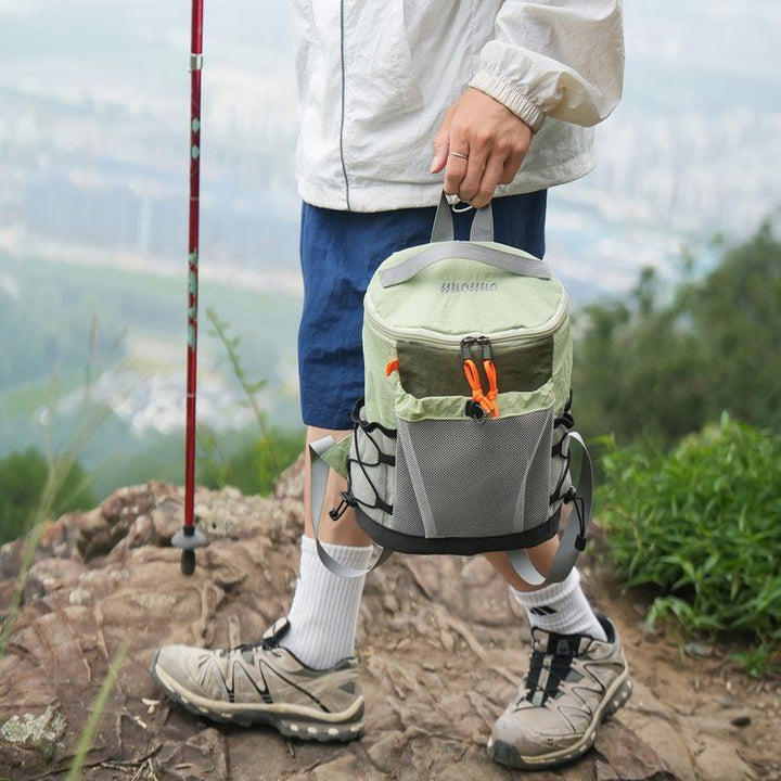 Leichtgewichtiger Wanderrucksack mit Netztaschen