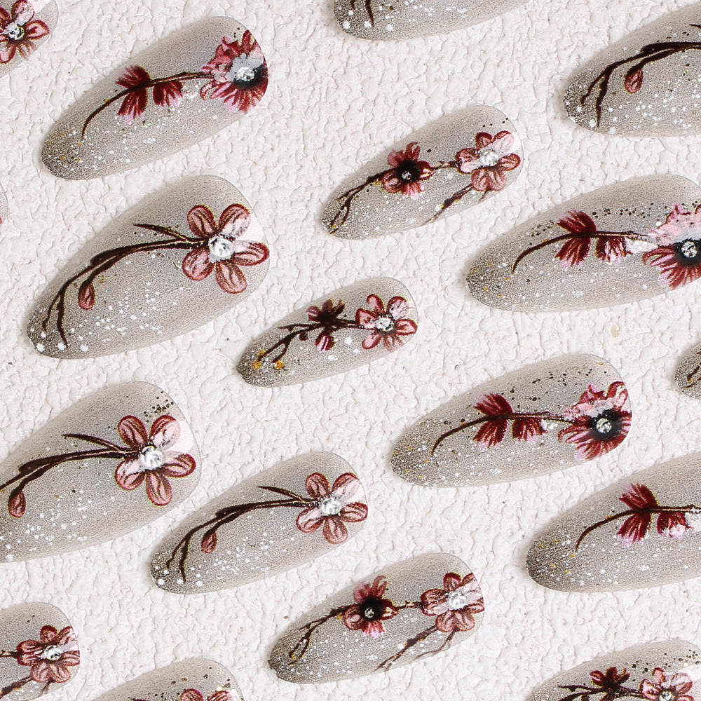 Künstlerisches Floral Press-On-Nagelset Karnz