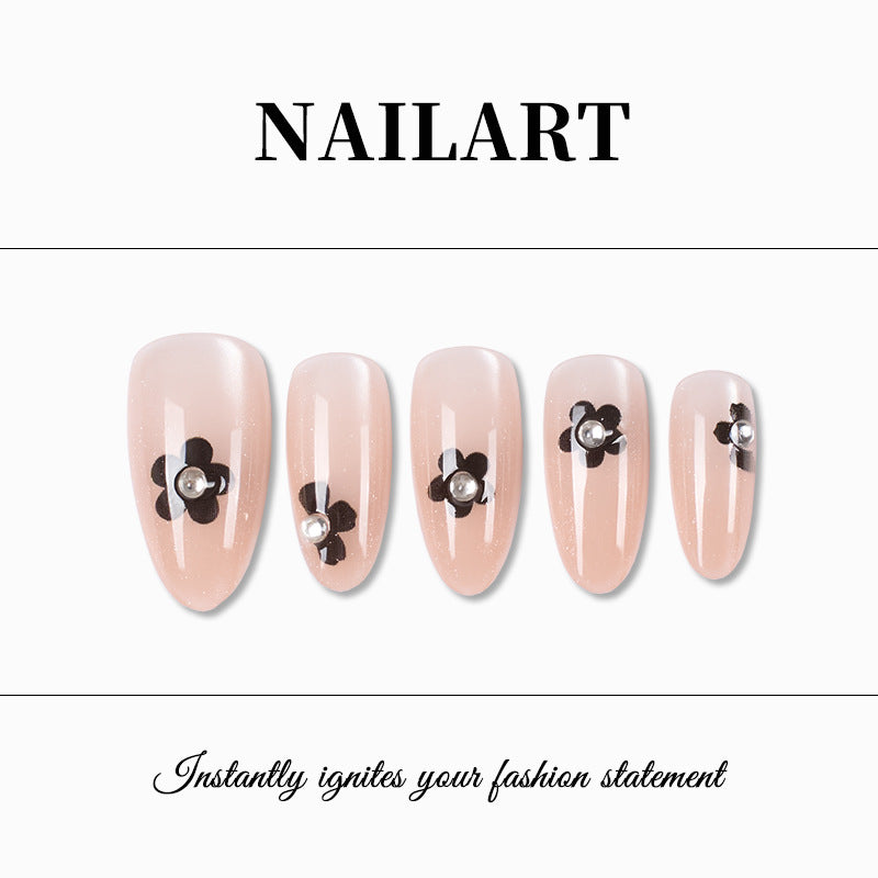Floral Accent Press-On Nail Set Karnz