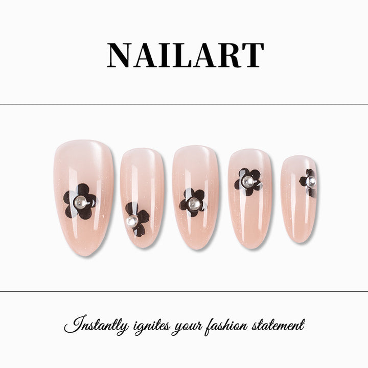 Floral Accent Press-On Nail Set Karnz