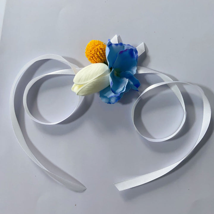 Chic Floral Korsage