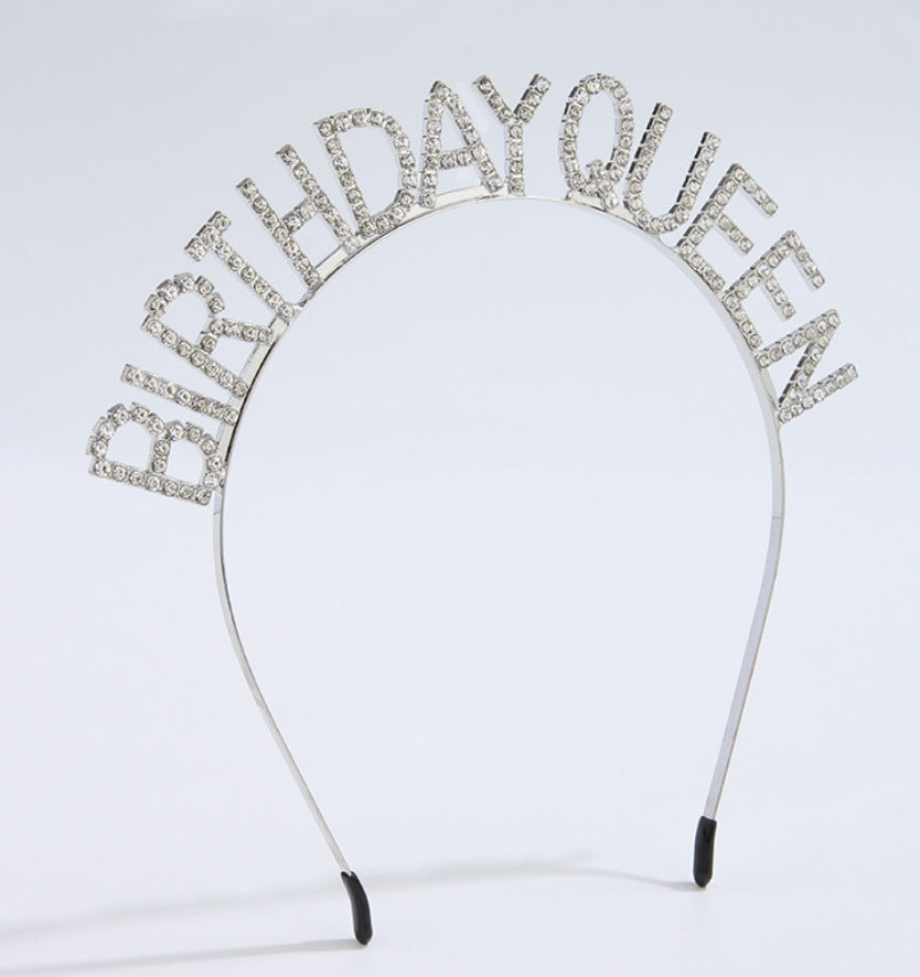 Damen Haarschmuck mit funkelndem Schriftzug Karnz