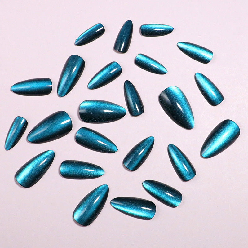 Elegante Glänzende Stiletto Press-On Nagel Set Karnz