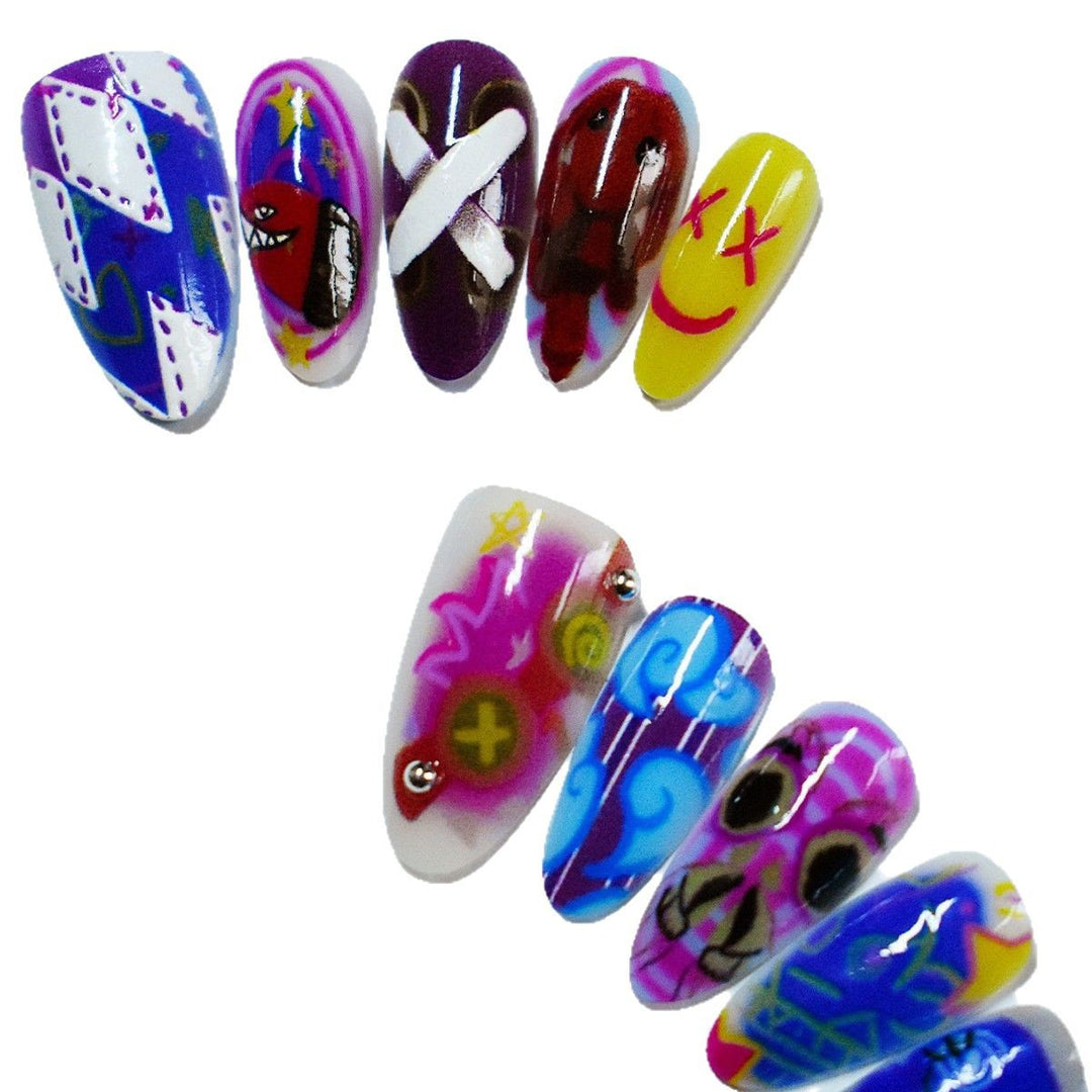 Künstlerisches Kuss-Themen Press-On Nagelkunst Karnz