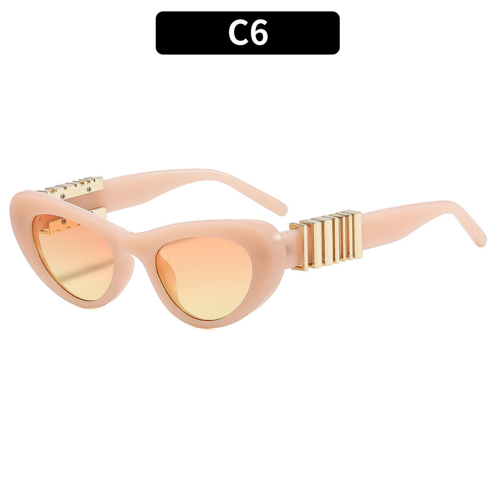 Damen Designer-Sonnenbrille mit luxuriösem Metallrahmen und stilvollen Verzierungen Karnz