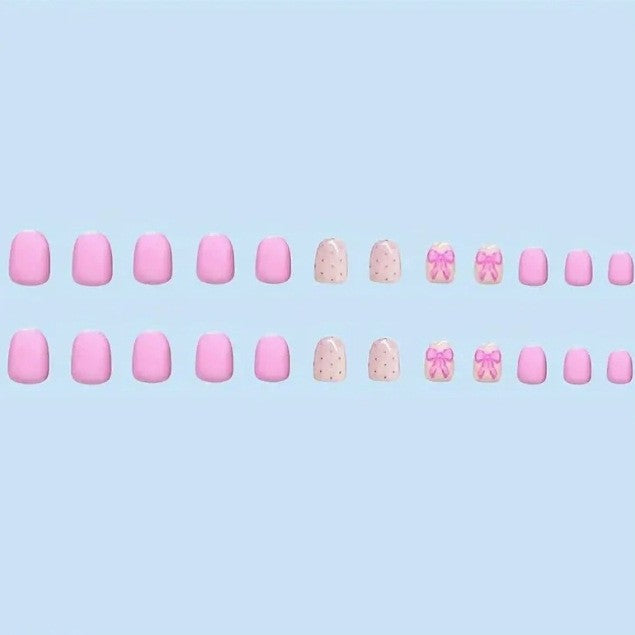 Elegantes Nagelkunst Set Karnz