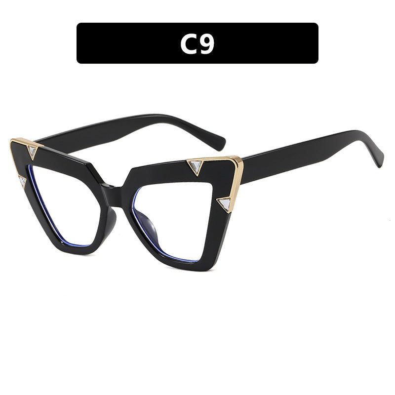 Damen Cat-Eye Sonnenbrille mit luxuriösem Motiv und schützendem UV-Filter Karnz