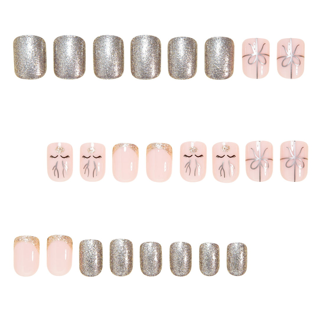 Elegantes Festliches Press-On Nagelkunst Set Karnz