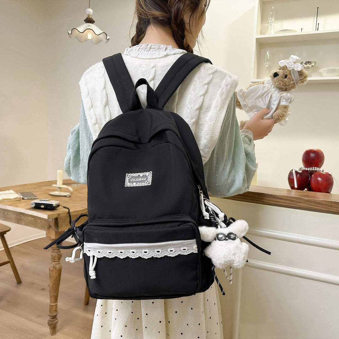 Stylischer kompakter Mini-Rucksack mit niedlichen Akzenten Karnz