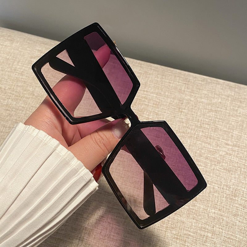 Damen quadratische Sonnenbrille mit robustem Rahmen und stylischem Design Karnz