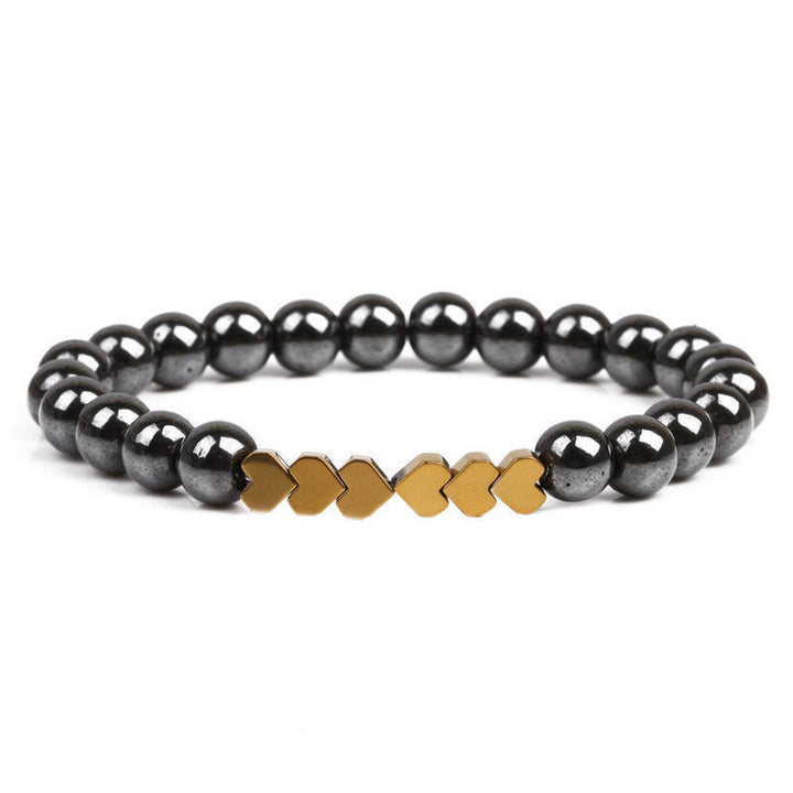 Natürliche Steinperlenarmband mit Herzakzenten Karnz