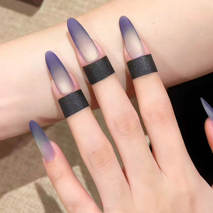 Elegante Stiletto Press-On Nagelverlängerungen Karnz