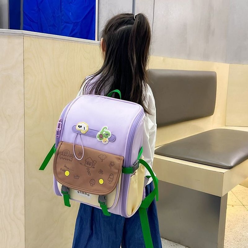 Süßer Cartoon-Charakter Schulrucksack Karnz