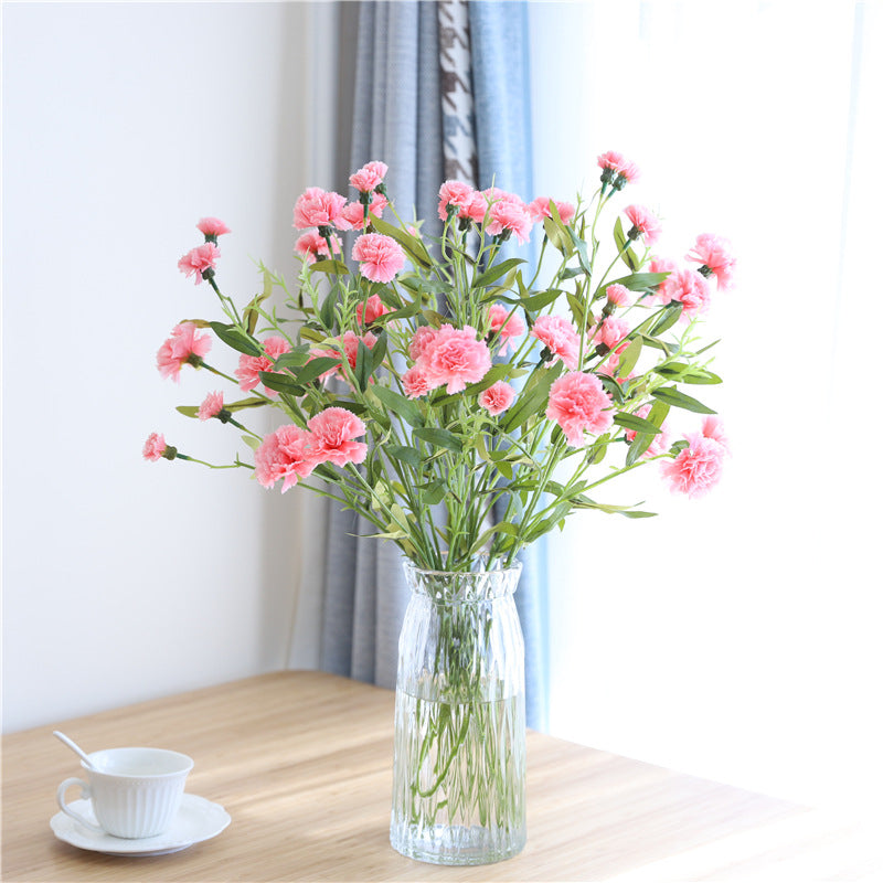 Realistische Seidenblumenstielarrangement