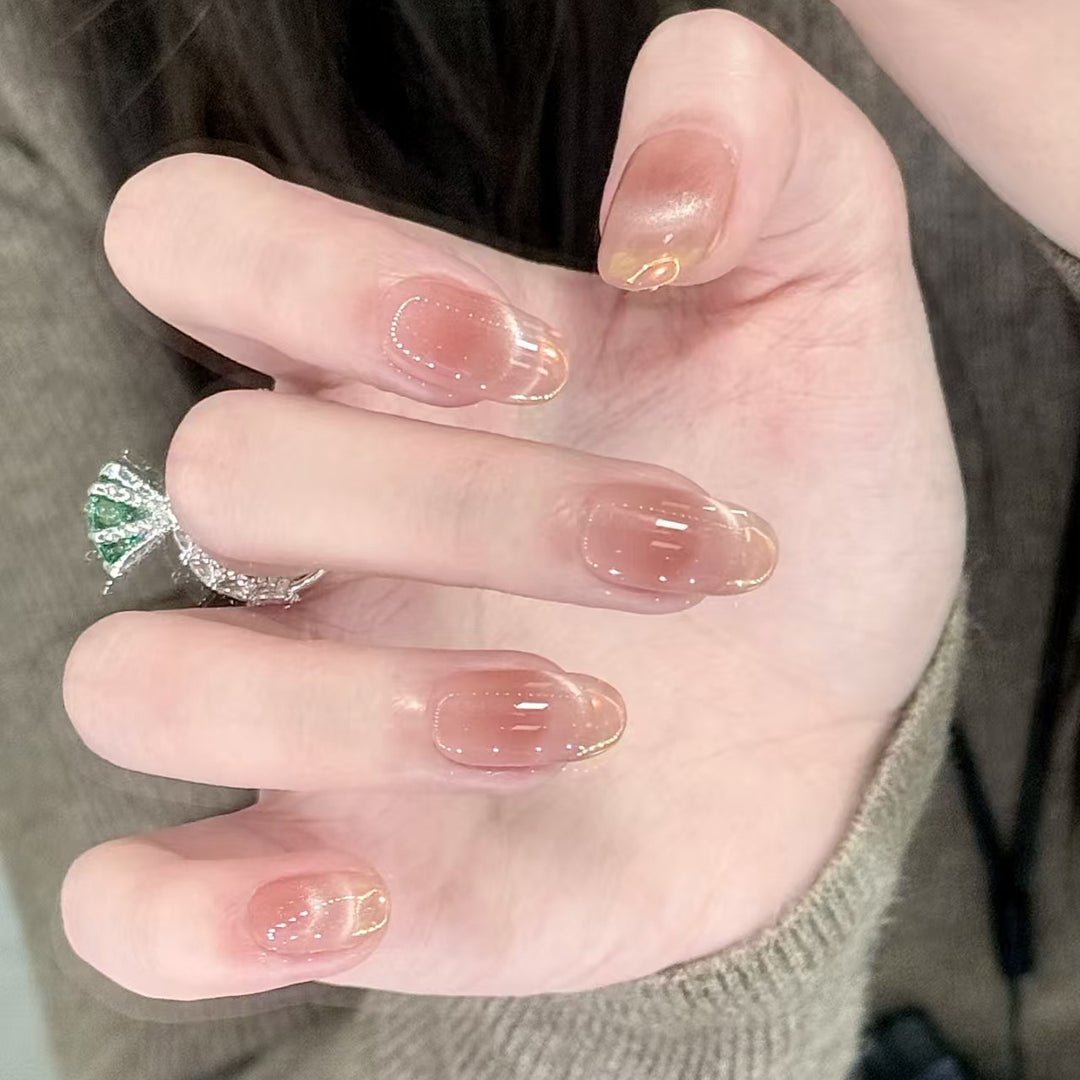 Elegante Glänzende Press-On Nagelverlängerungen Karnz