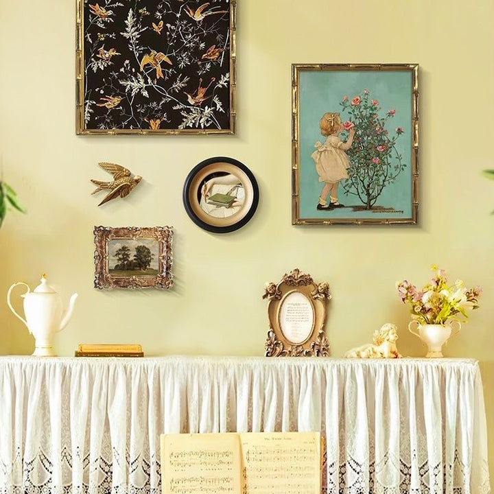 Gerahmter Vogel- und Blumen-Kunstdruck