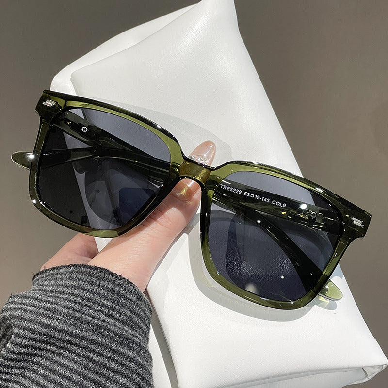 Damen modische quadratische Sonnenbrille mit UV-Schutz und flexiblem Gestell Karnz