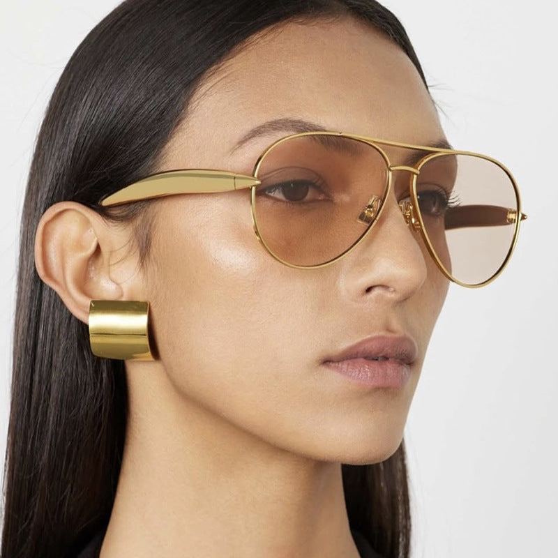 Damen Piloten-Sonnenbrille mit eleganten Akzenten und schützendem UV-Filter Karnz
