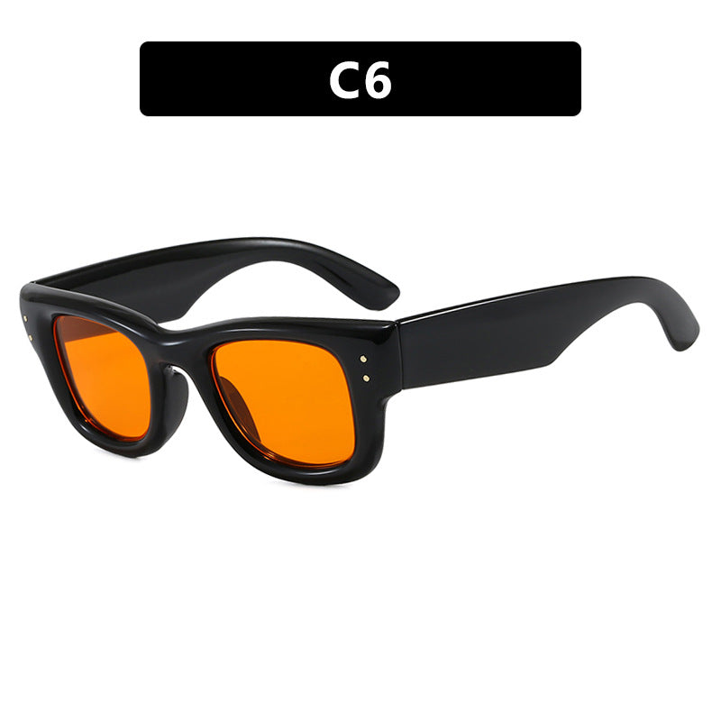Damen modische Sonnenbrille mit breitem, elegantem Rahmen und schützendem UV-Filter Karnz