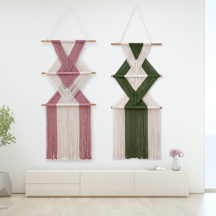 Makramee Wanddeko mit geometrischem Muster Karnz