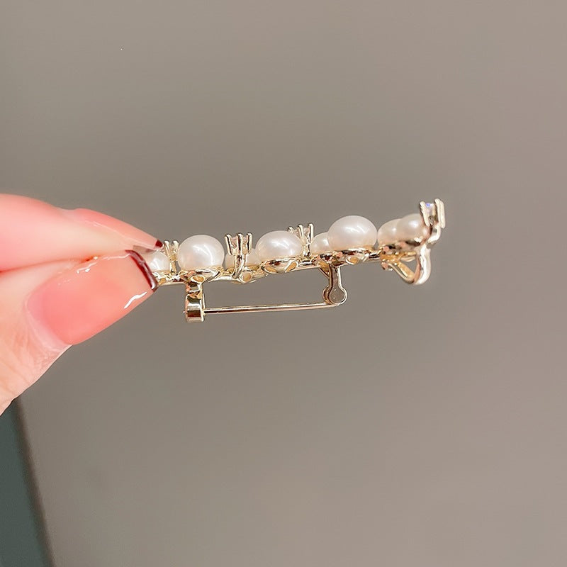Elegante Perlenohrringe Karnz